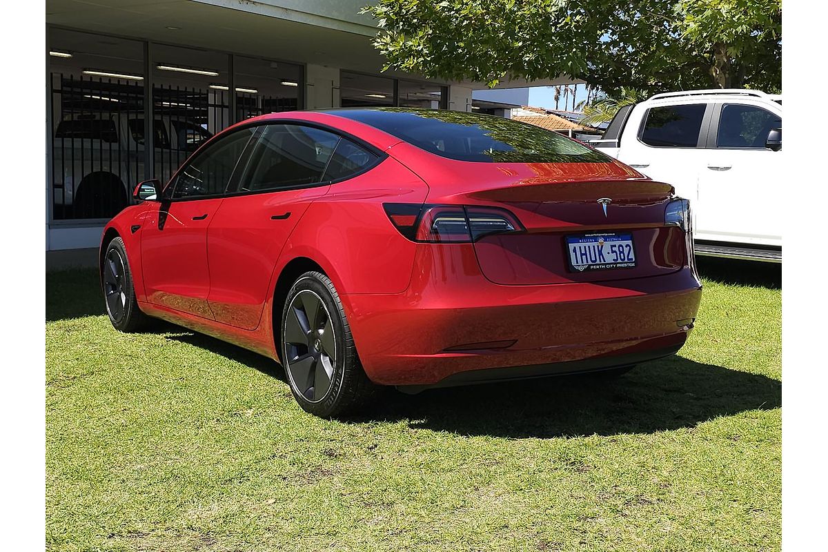 2022 Tesla Model 3 Rear-Wheel Drive