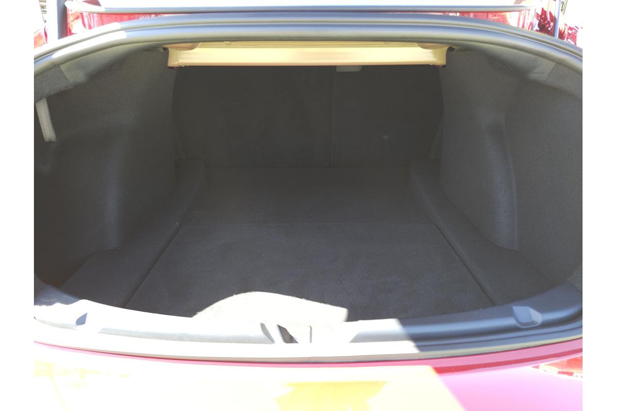 2022 Tesla Model 3 Rear-Wheel Drive