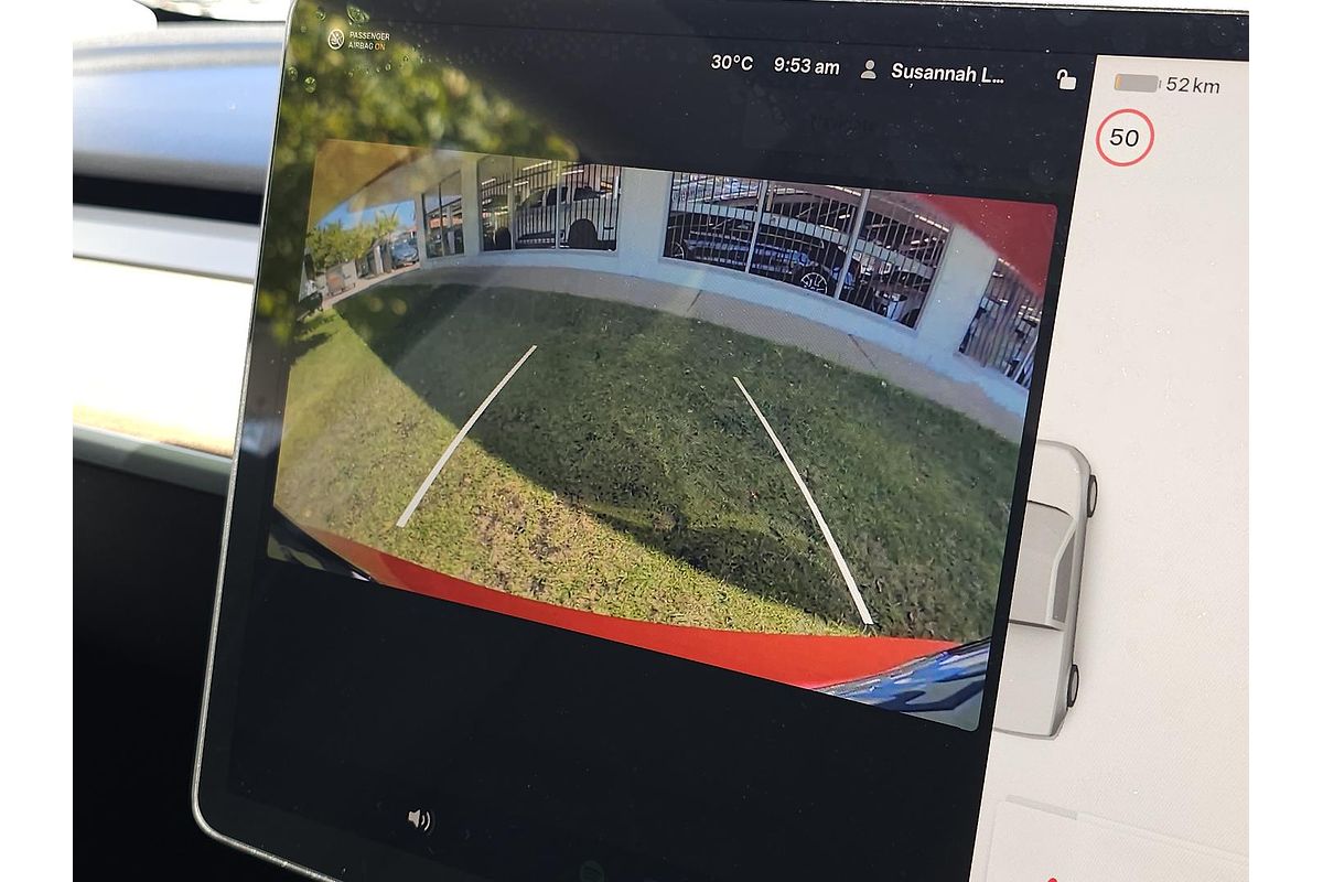 2022 Tesla Model 3 Rear-Wheel Drive