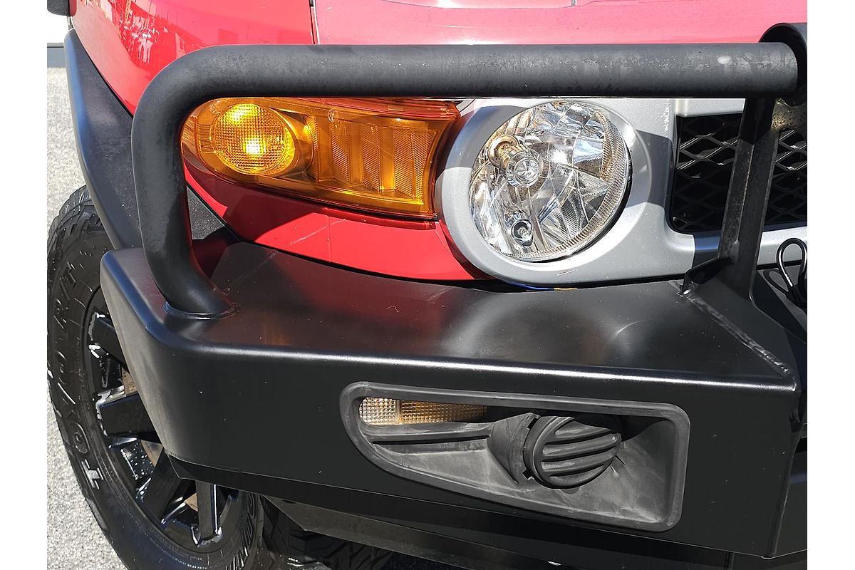 2015 Toyota FJ Cruiser GSJ15R
