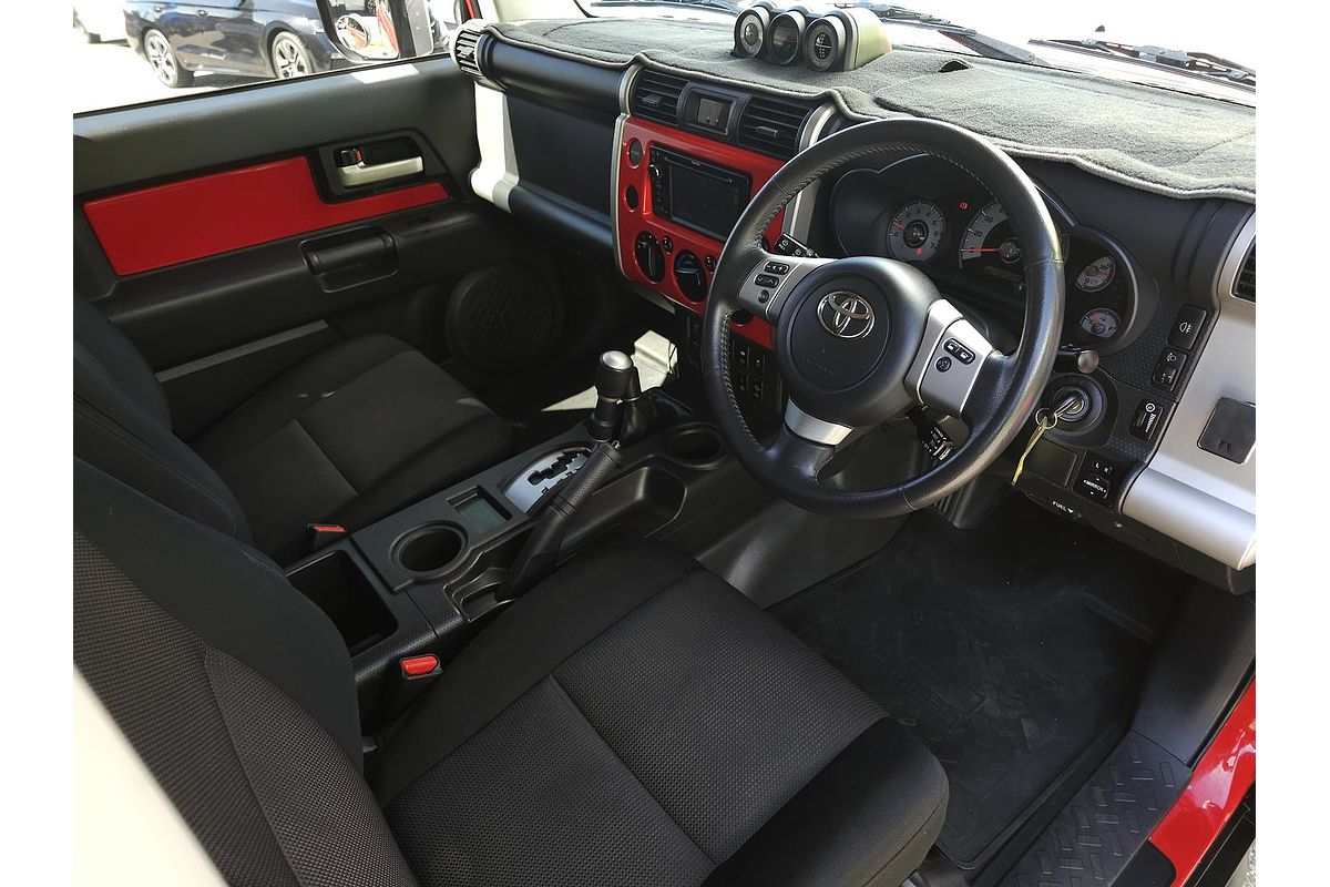 2015 Toyota FJ Cruiser GSJ15R