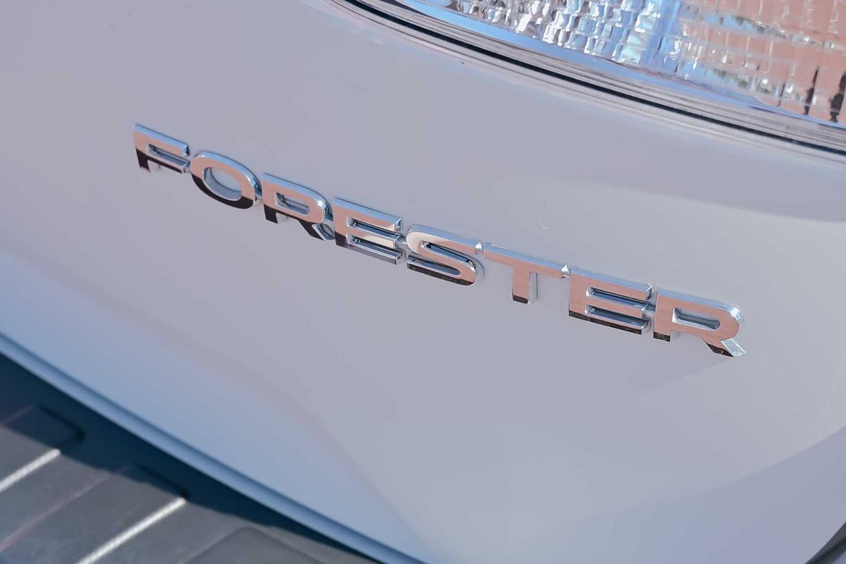 2021 Subaru Forester 2.5i S5