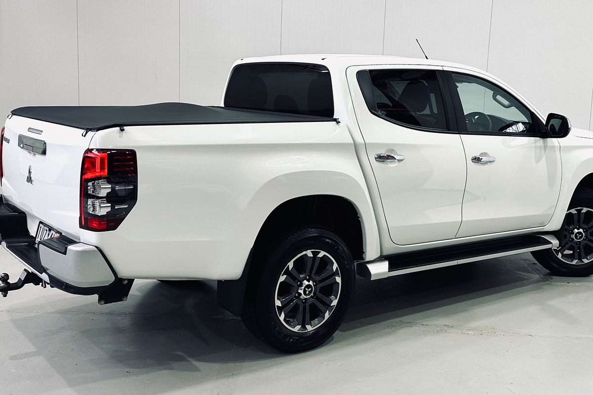 2022 Mitsubishi Triton GLS MR 4X4