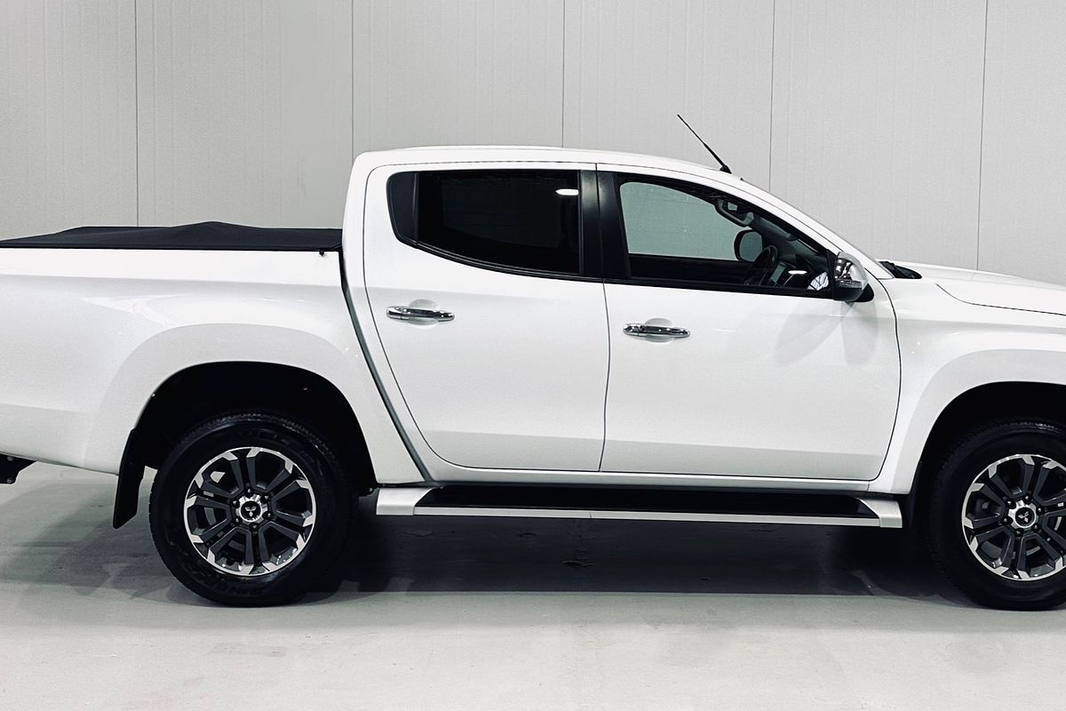 2022 Mitsubishi Triton GLS MR 4X4