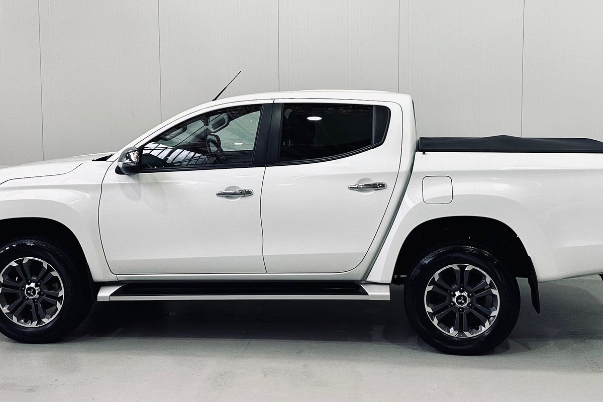 2022 Mitsubishi Triton GLS MR 4X4