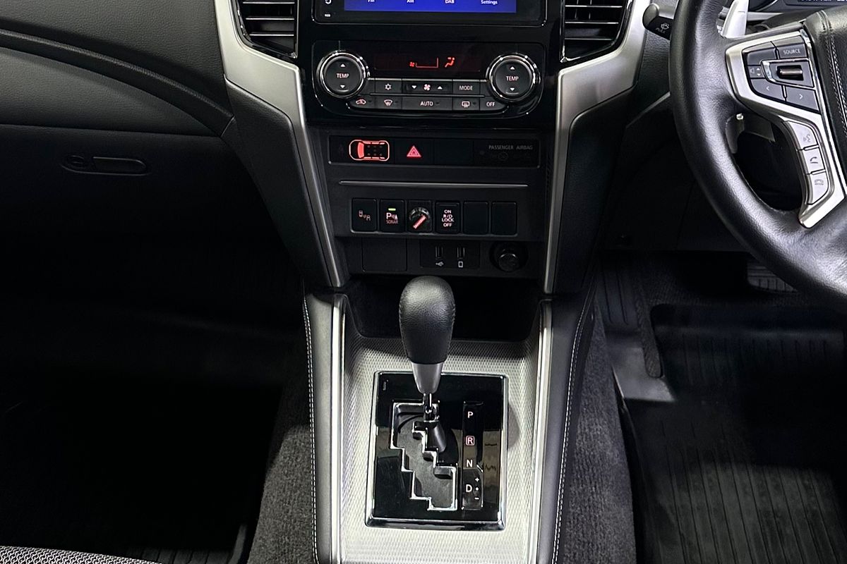 2022 Mitsubishi Triton GLS MR 4X4