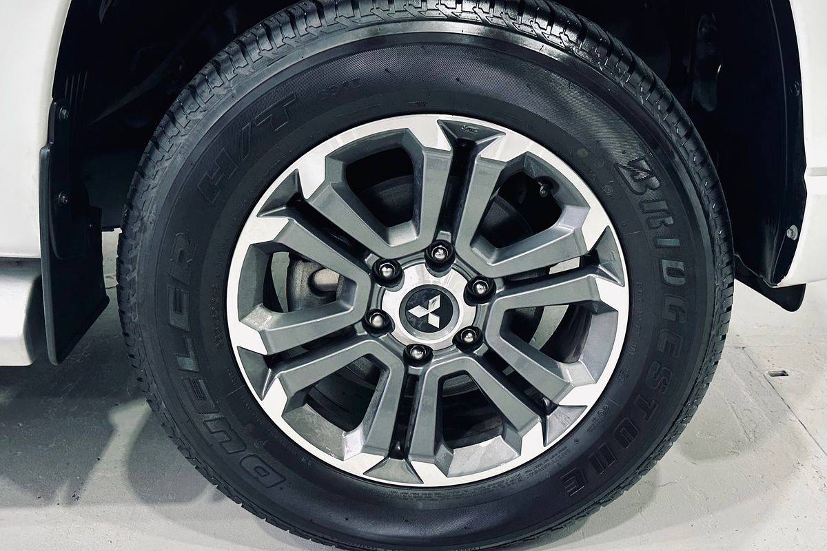 2022 Mitsubishi Triton GLS MR 4X4