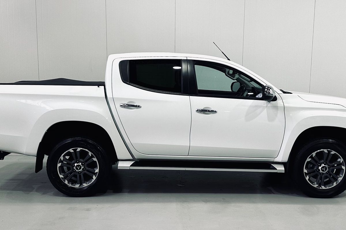 2022 Mitsubishi Triton GLS MR 4X4