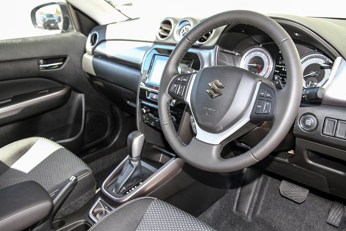2025 Suzuki Vitara LY Series II