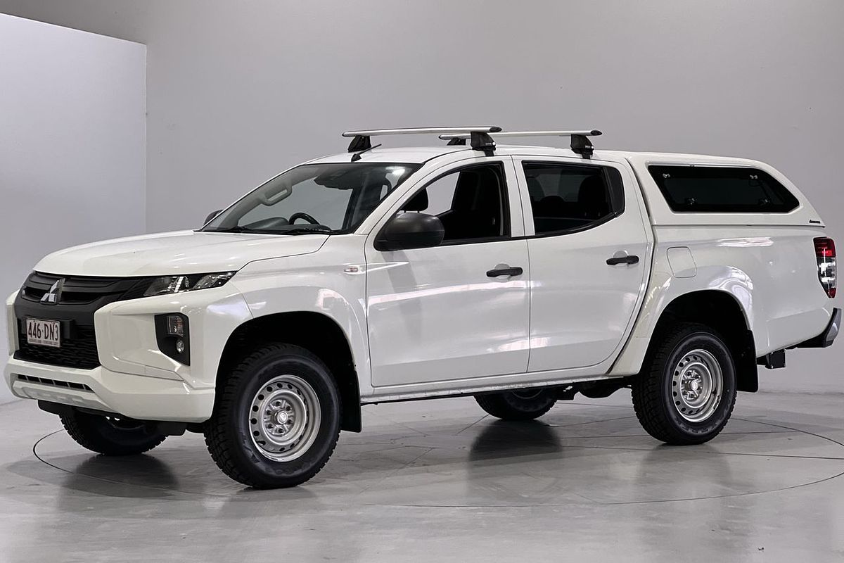 2021 Mitsubishi Triton GLX MR 4X4