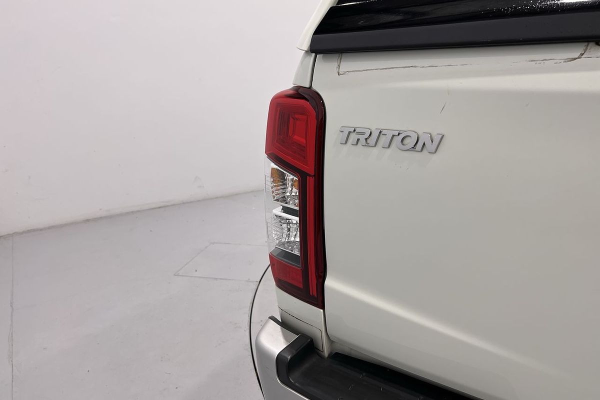 2021 Mitsubishi Triton GLX MR 4X4