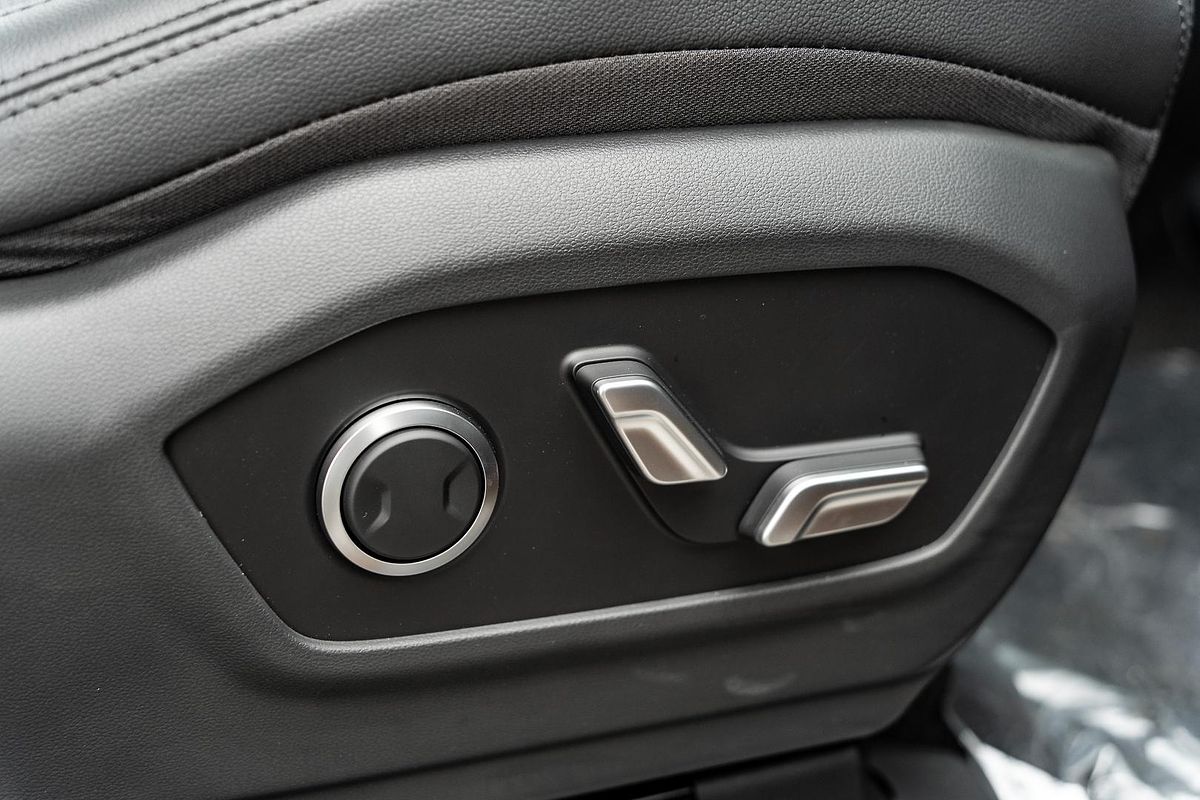 2025 Hyundai Santa Fe Elite MX5.V1
