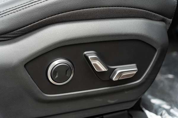 2025 Hyundai Santa Fe Elite MX5.V1