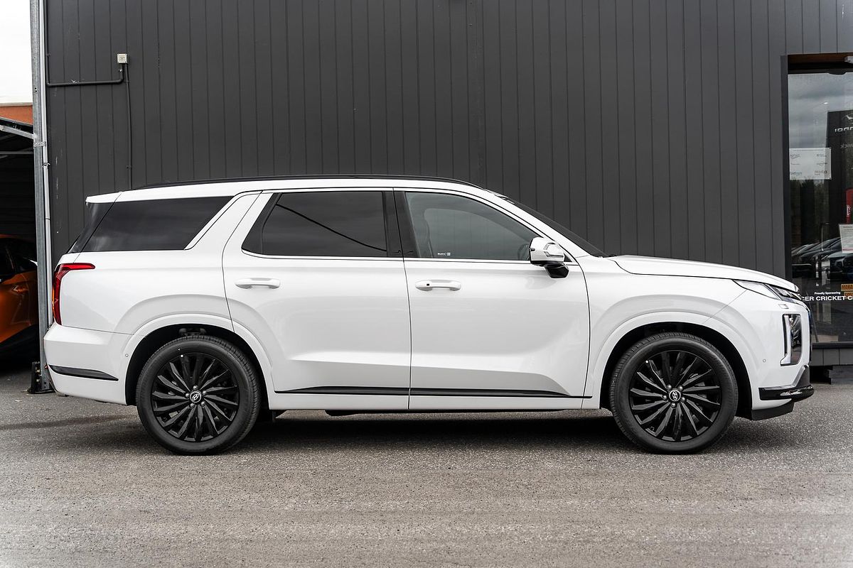 2024 Hyundai Palisade Calligraphy Black Ink LX2.V5