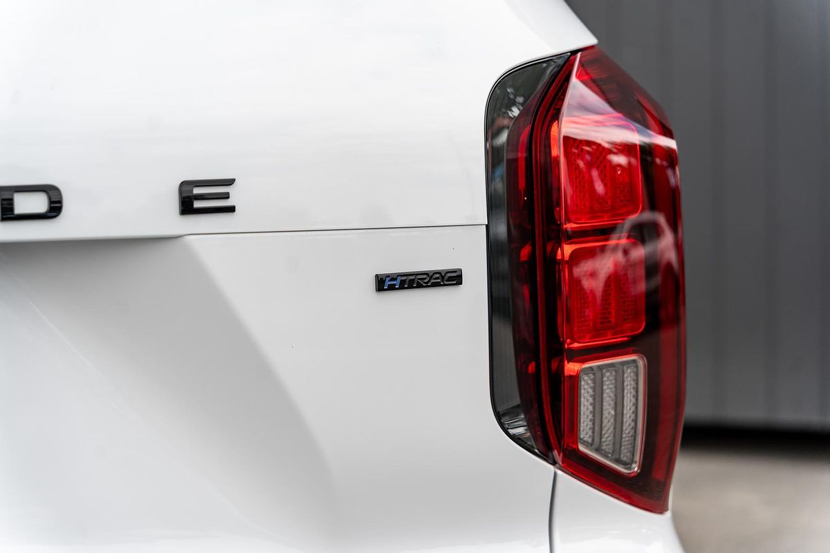 2024 Hyundai Palisade Calligraphy Black Ink LX2.V5