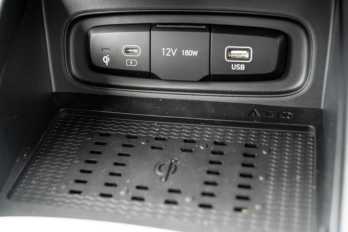 2024 Hyundai Venue Elite QX.V5