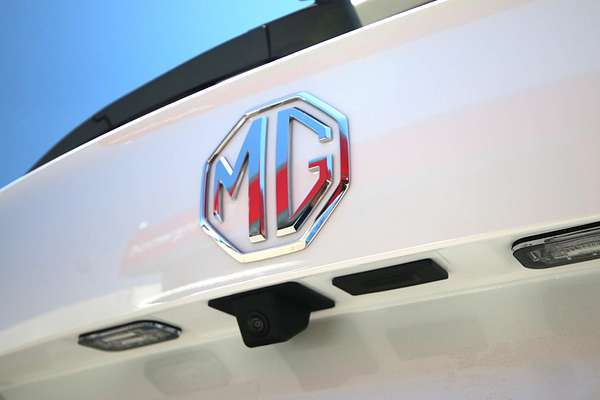 2024 MG ZS Essence Hybrid+ ZS32