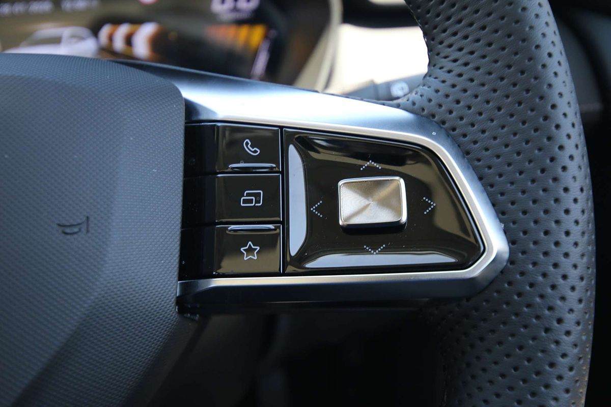 2024 MG ZS Essence Hybrid+ ZS32