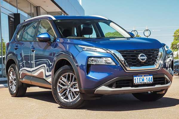 2024 Nissan X-TRAIL ST T33