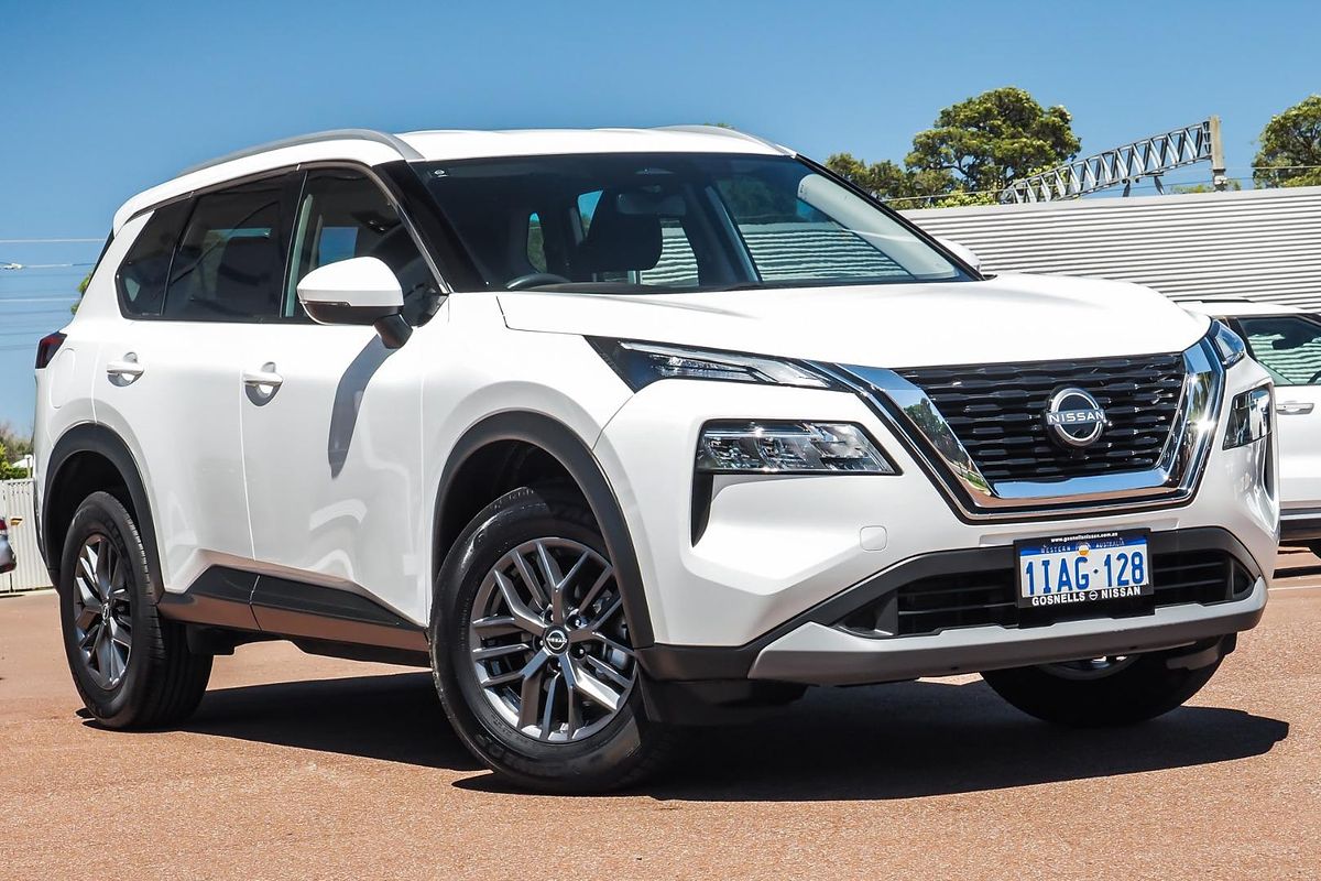 2023 Nissan X-TRAIL ST T33