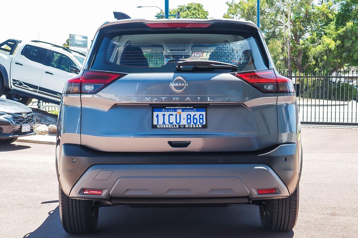 2023 Nissan X-TRAIL ST T33