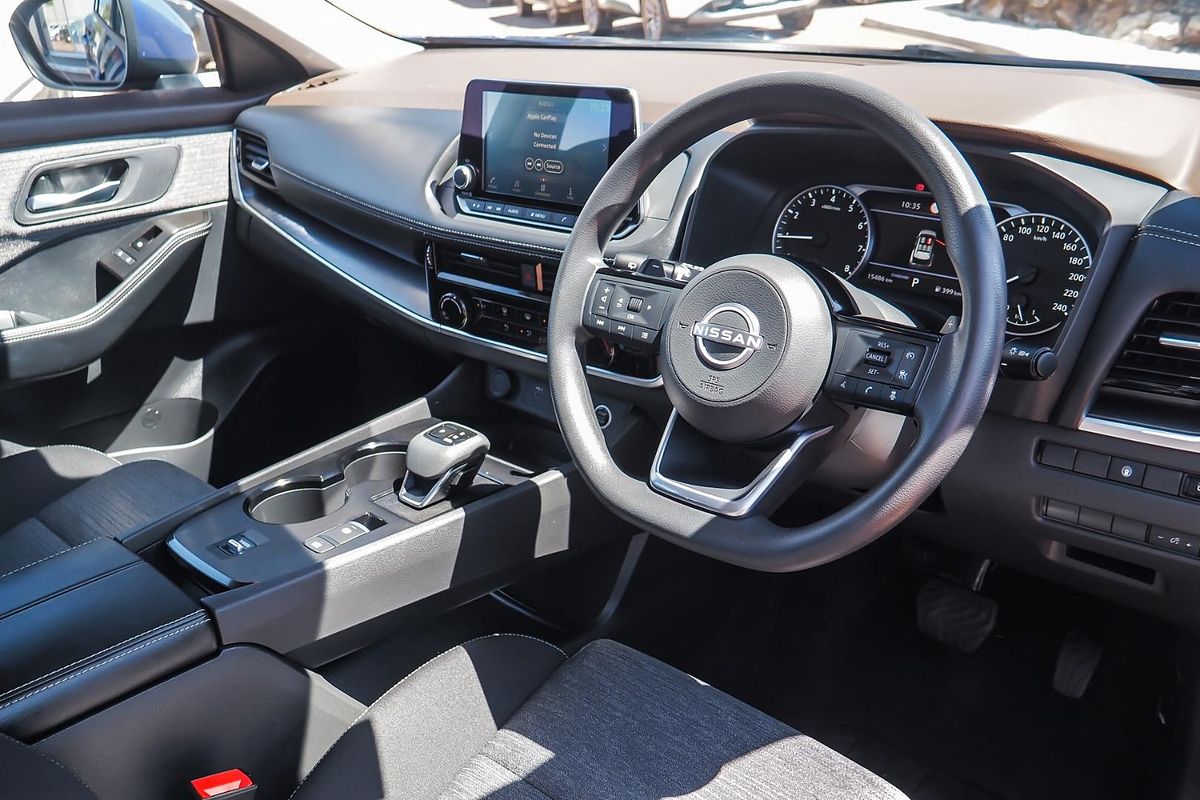 2024 Nissan X-TRAIL ST T33