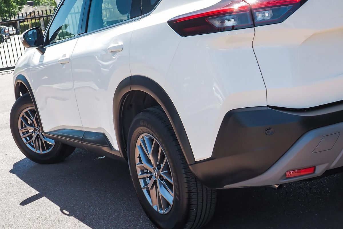 2023 Nissan X-TRAIL ST T33