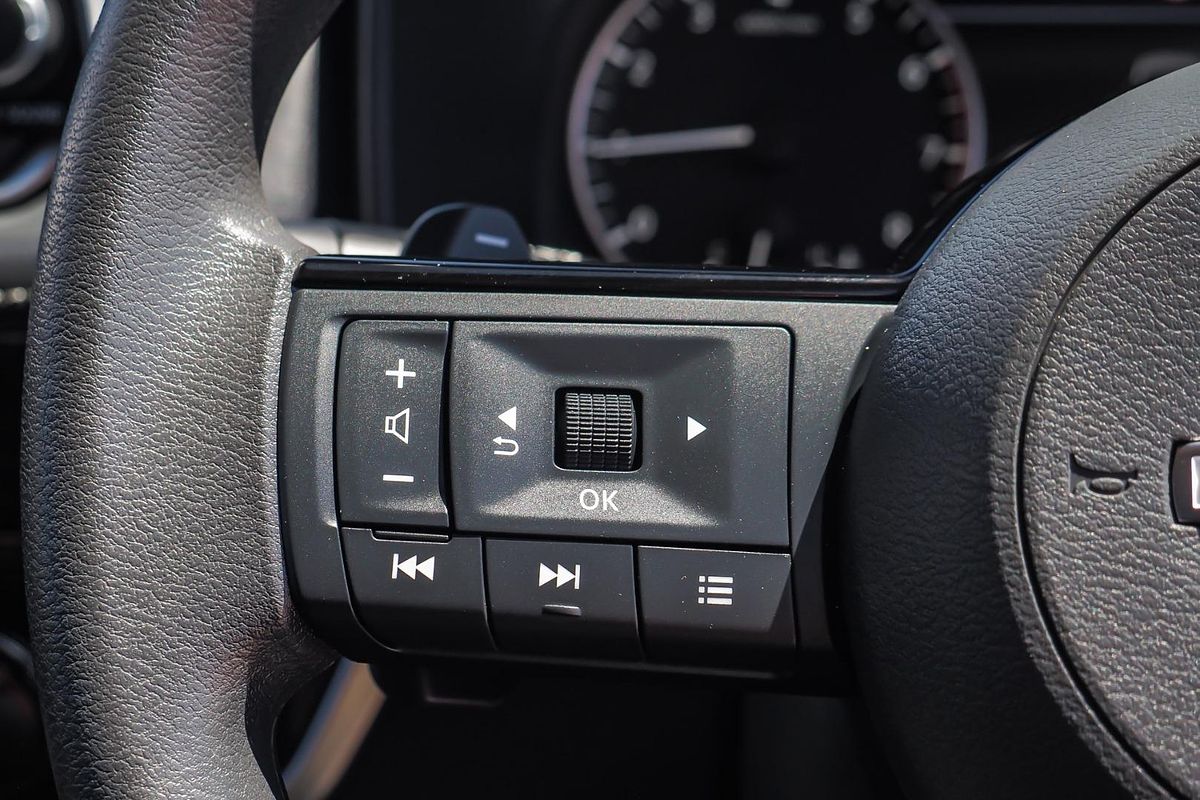 2024 Nissan X-TRAIL ST T33