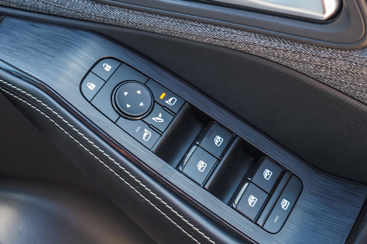 2024 Nissan X-TRAIL ST T33