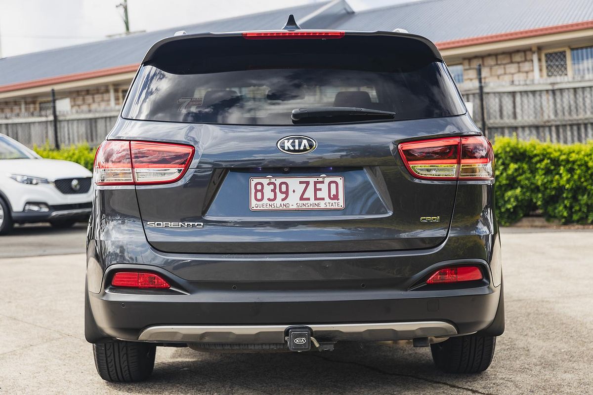 2017 Kia Sorento SLi UM