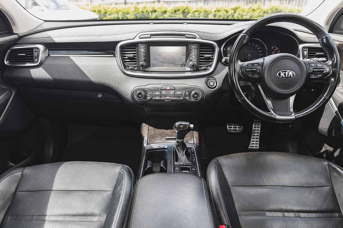 2017 Kia Sorento SLi UM