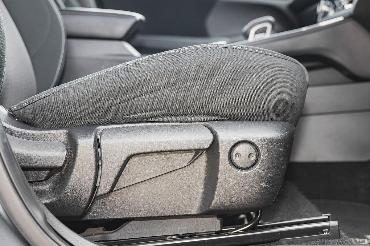 2022 Mitsubishi Outlander ES ZM