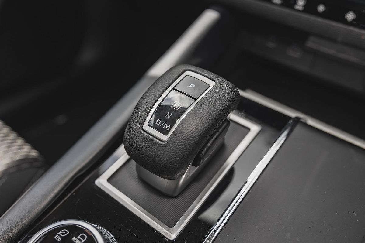 2022 Mitsubishi Outlander ES ZM