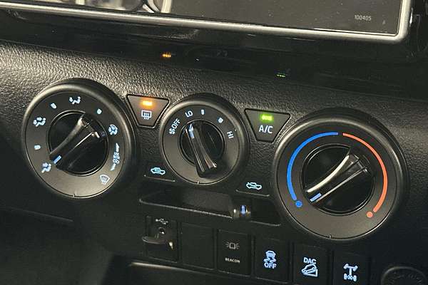 2019 Toyota Hilux SR GUN126R 4X4