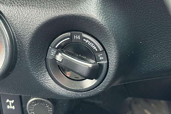 2019 Toyota Hilux SR GUN126R 4X4