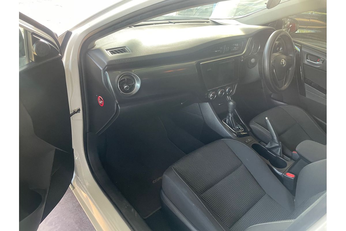2017 Toyota Corolla Ascent Sport ZRE182R