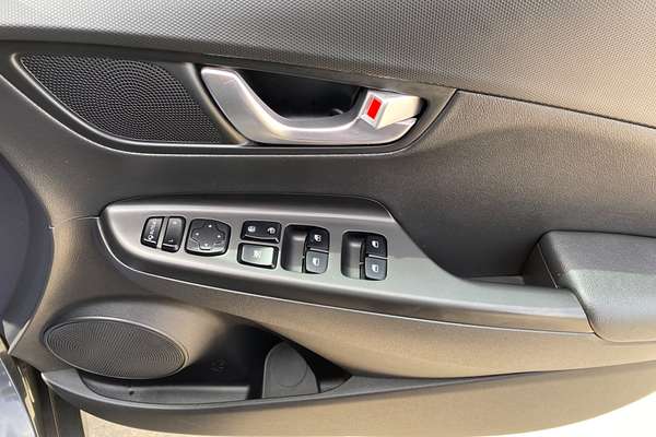 2021 Hyundai Kona Active OS.V4
