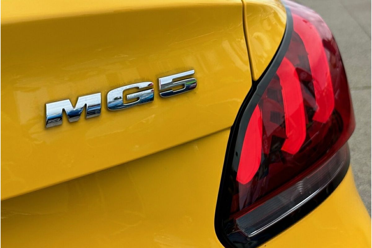 2024 MG MG5 Vibe