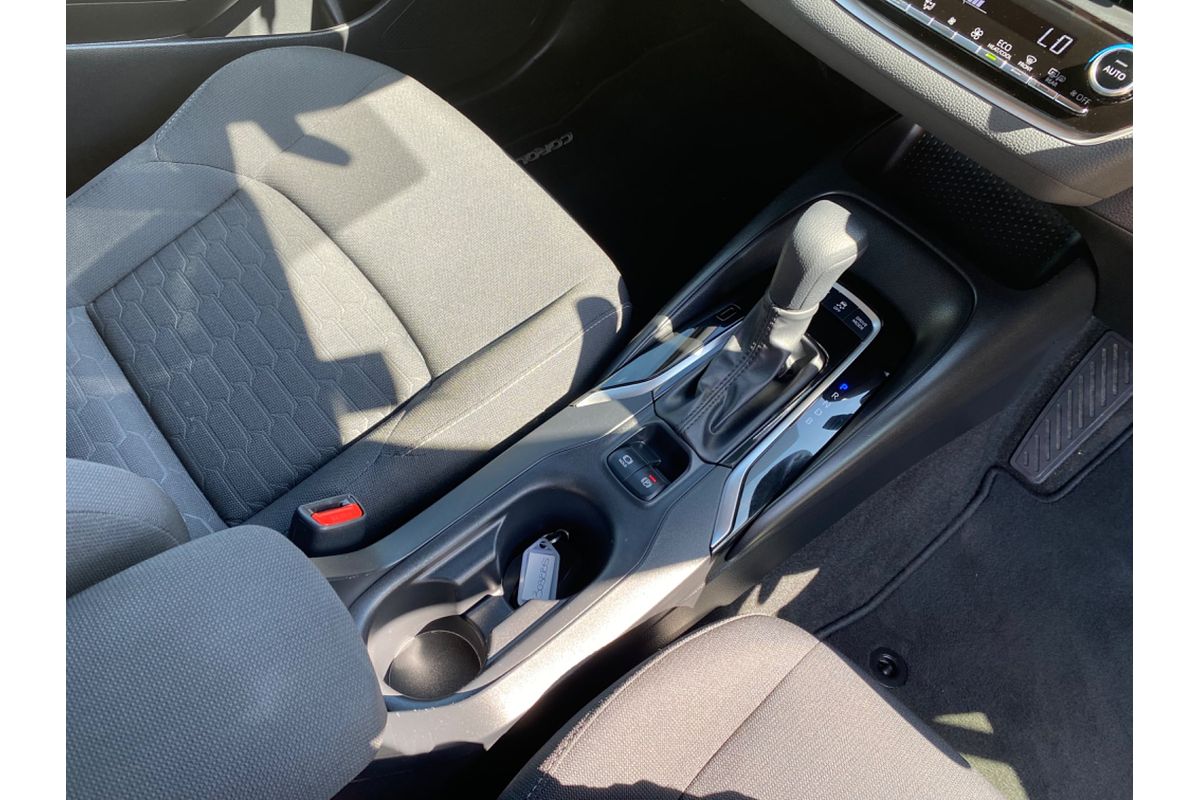 2022 Toyota Corolla Ascent Sport Hybrid ZWE211R