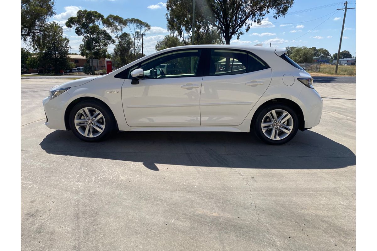 2022 Toyota Corolla Ascent Sport Hybrid ZWE211R