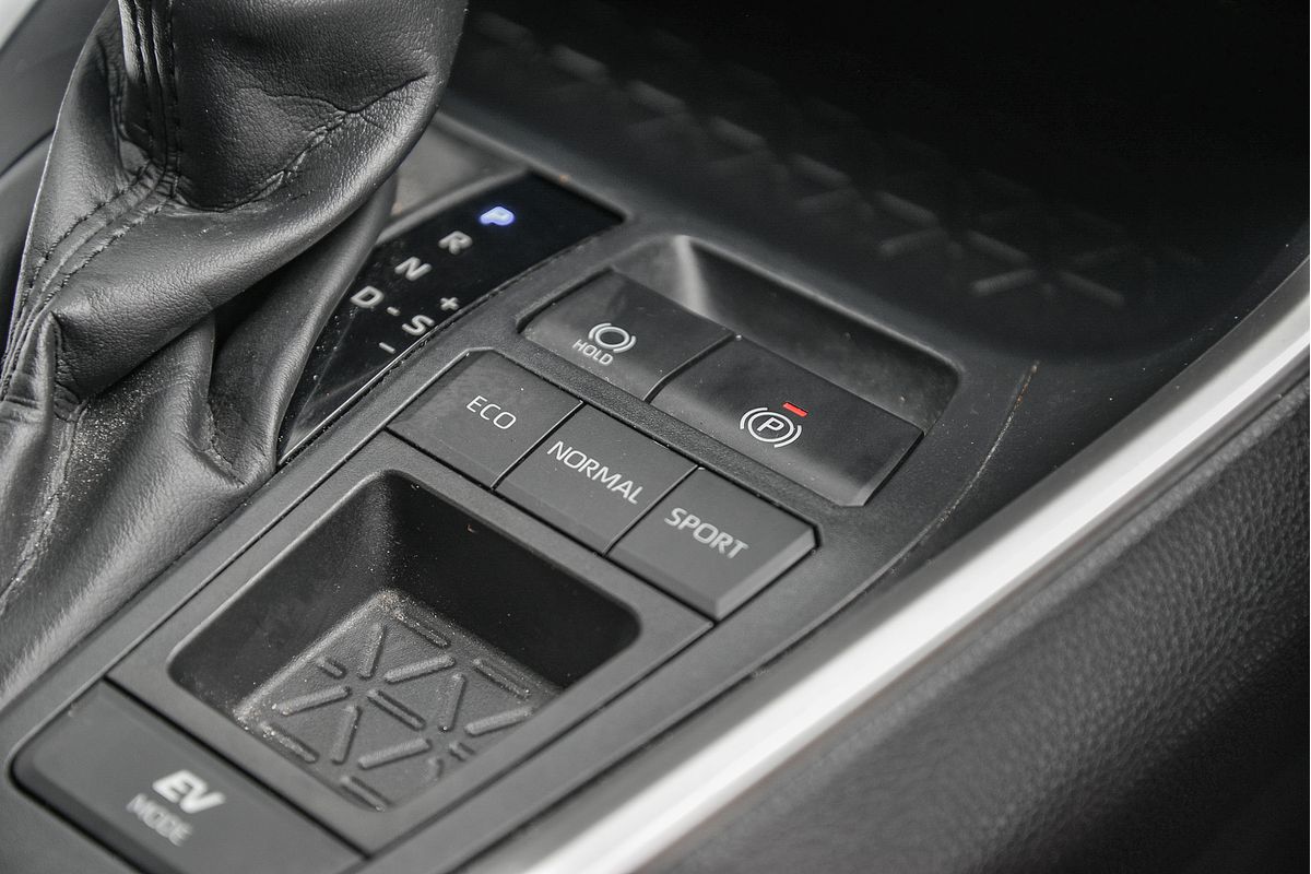 2021 Toyota RAV4 GX AXAH54R