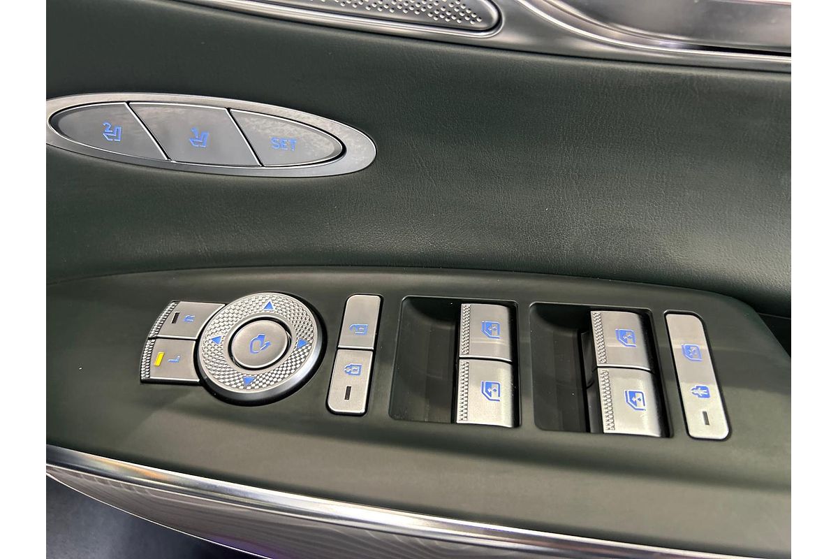 2023 Genesis GV70 2.5T AWD JK.V2