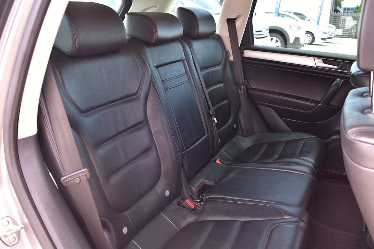 2016 Volkswagen Touareg 150TDI Element 7P