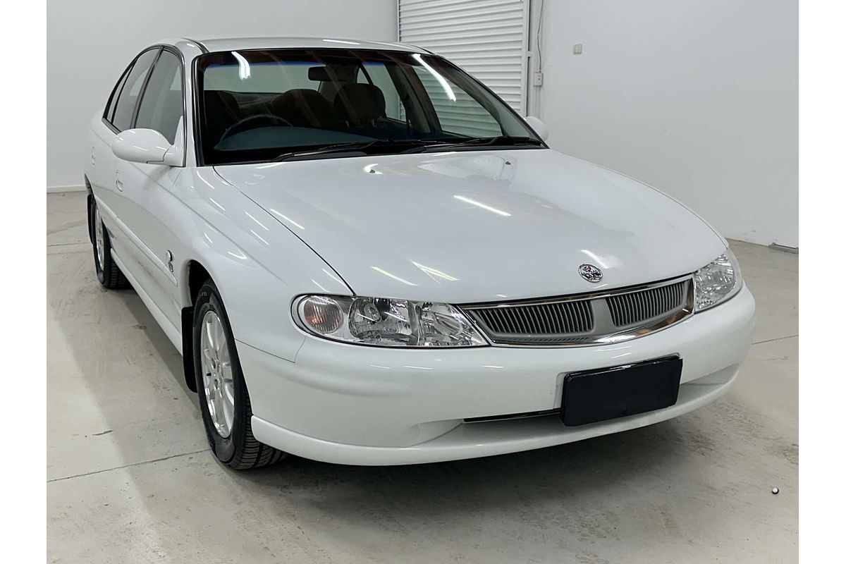 2001 Holden Berlina VX