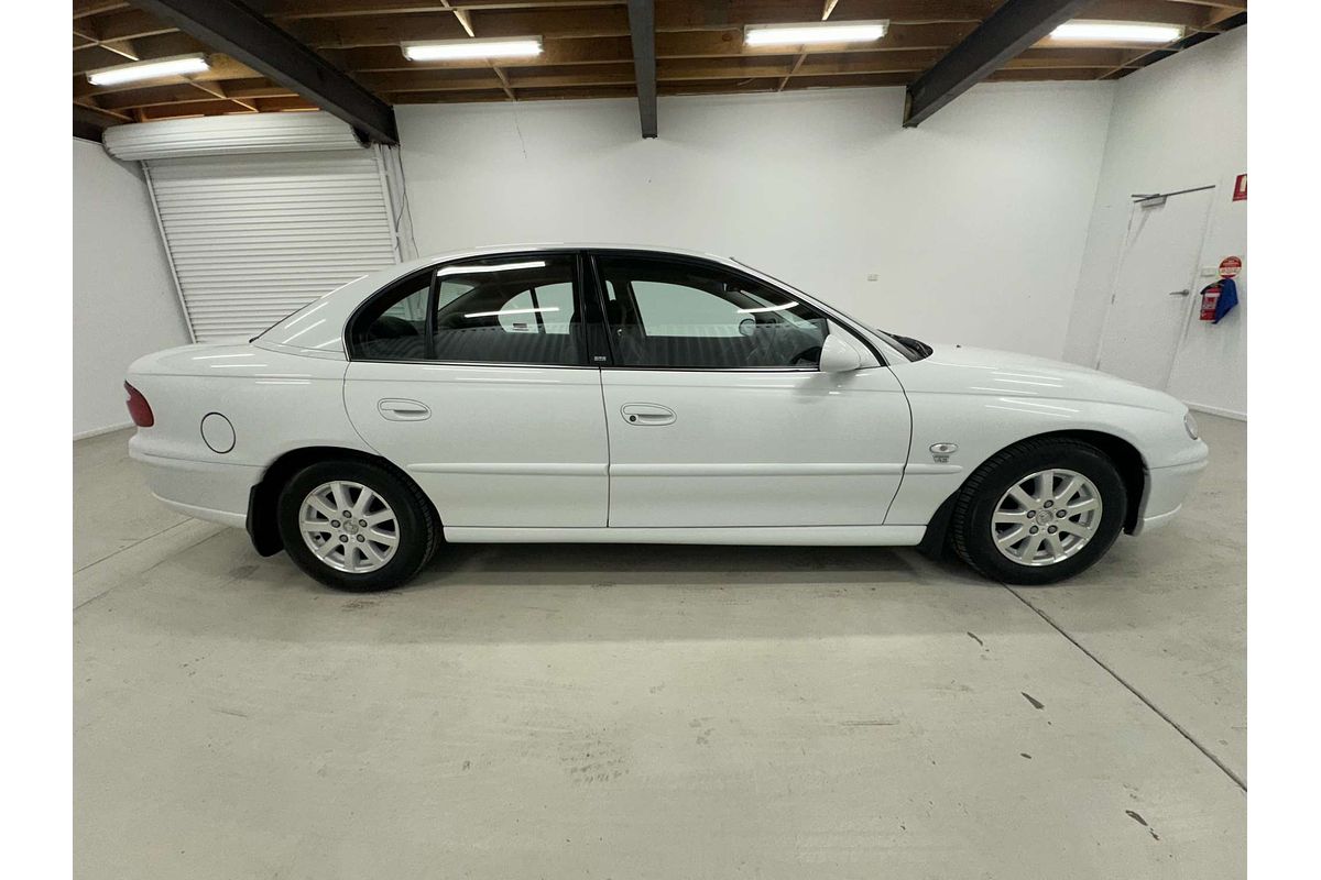 2001 Holden Berlina VX