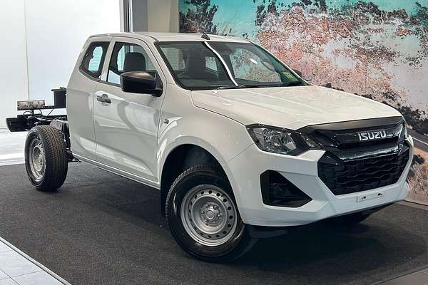 2024 Isuzu D-MAX SX 4X4