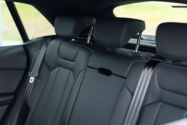 2025 Audi Q8 55 TFSI S line F1