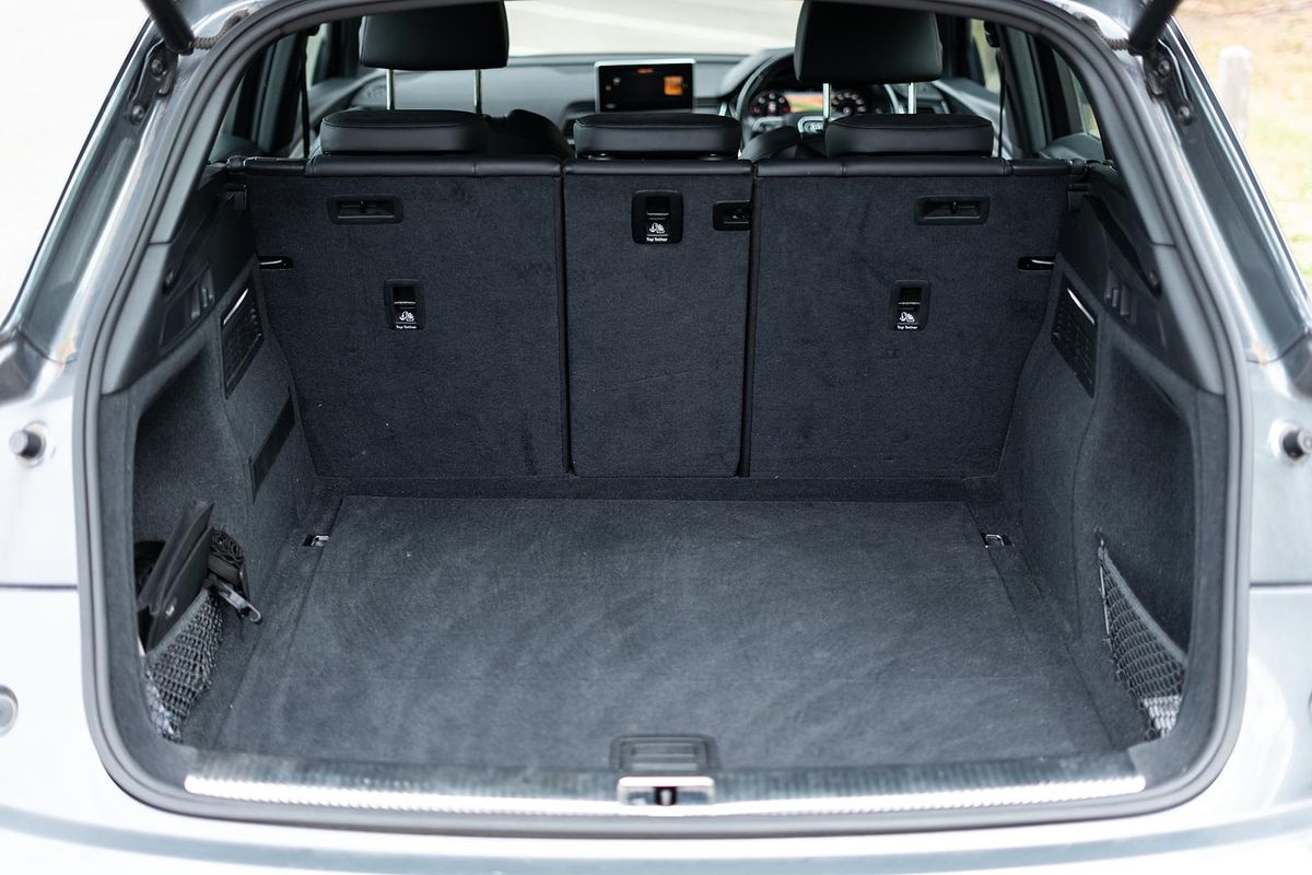 2019 Audi Q5 40 TDI sport FY