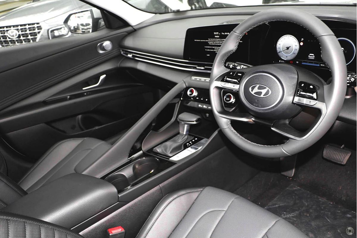 2025 Hyundai i30 Elite CN7.V2