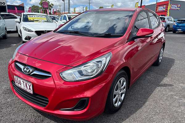 2013 Hyundai Accent Active RB